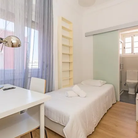Houze_city Center, 4 Flat Apartamento